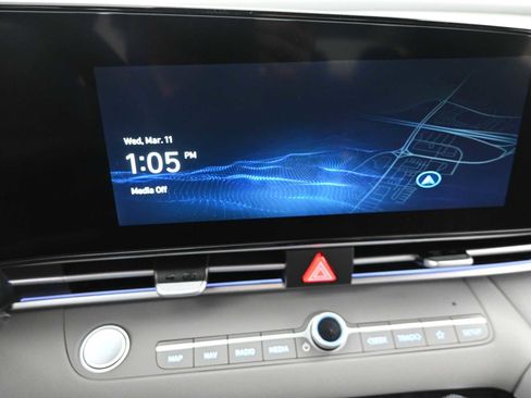 New 2026 Hyundai Elantra Sport image 17