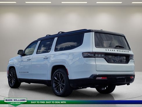 Used 2025 Jeep Grand Wagoneer L Series II Obsidian w/ Quick Order Packagew 28T AWD/4WD image 6