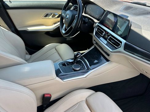 Used 2022 BMW 330i Sedan w/ Premium Package RWD image 19