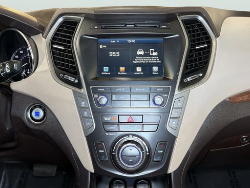 Used 2017 Hyundai Santa Fe SE w/ SE Premium Package 02 FWD image 15