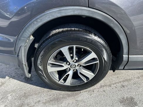 Used 2016 Toyota RAV4 XLE image 12