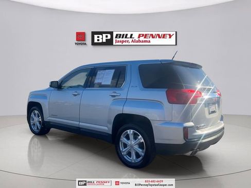Used 2017 GMC Terrain SLE image 3