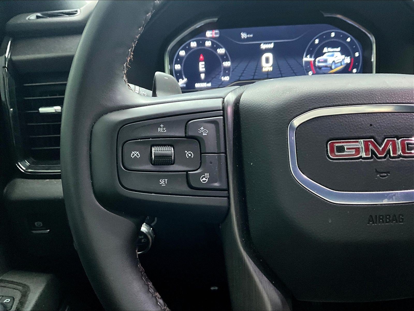 Used 2025 GMC Sierra 1500 AT4 w/ AT4 Premium Package AWD/4WD image 12