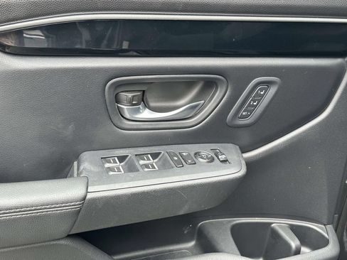 Used 2023 Honda Pilot Touring image 14