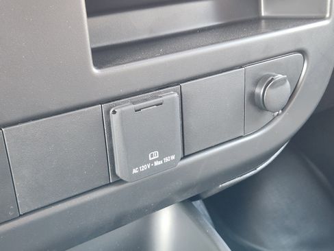 New 2025 Chevrolet Express 2500 w/ Safety Package image 19