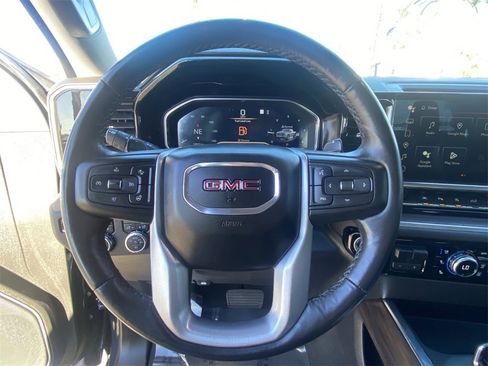 Used 2022 GMC Sierra 1500 SLT w/ SLT Premium Plus Package image 22