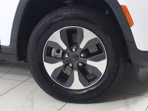 Used 2022 Jeep Grand Cherokee Limited 4xe AWD/4WD image 19