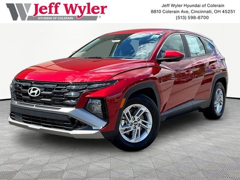 Certified 2026 Hyundai Tucson SE FWD image 1