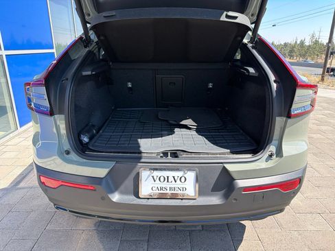 Used 2023 Volvo C40 P8 Recharge Ultimate w/ Protection Package Premier AWD/4WD image 9