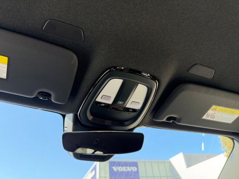 New 2026 Volvo XC40 B5 Core image 13