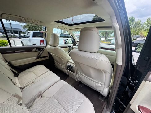 Used 2013 Lexus GX 460 w/ Comfort Plus Pkg AWD/4WD image 21