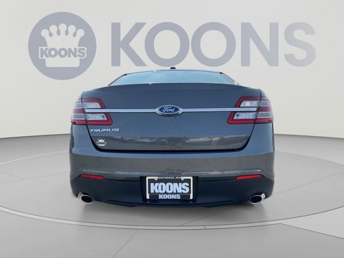 Used 2015 Ford Taurus SE FWD image 5