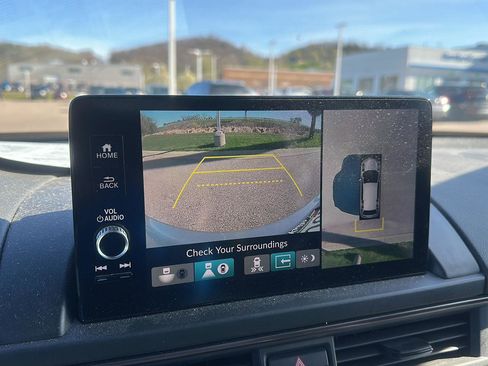 Used 2023 Honda Pilot TrailSport image 20