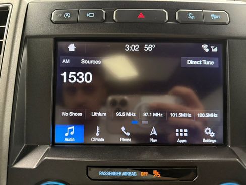 Used 2019 Ford F150 Raptor w/ Equipment Group 802A Luxury image 47