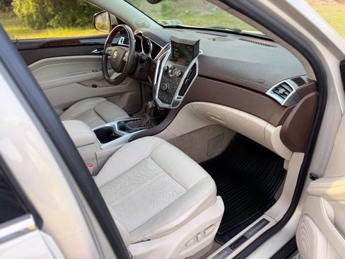 Used 2010 Cadillac SRX Luxury AWD/4WD image 23