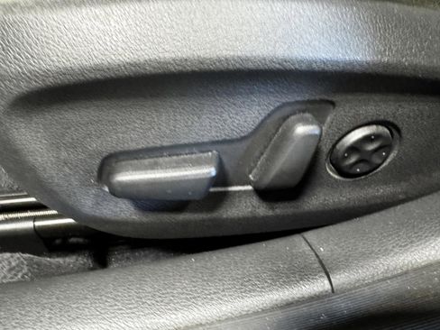 Used 2015 Hyundai Sonata Limited 2.0T FWD image 34