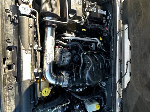 Used 2012 Jeep Wrangler Unlimited Sahara image 21