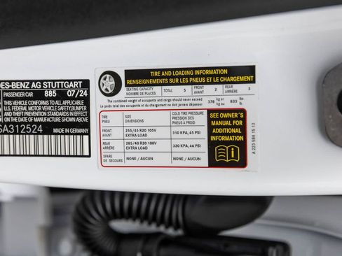 Used 2025 Mercedes-Benz S 63 AMG S w/ Rear Seat Package image 34