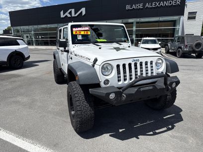 Used 2016 Jeep Wrangler Unlimited Rubicon w/ Connectivity Group