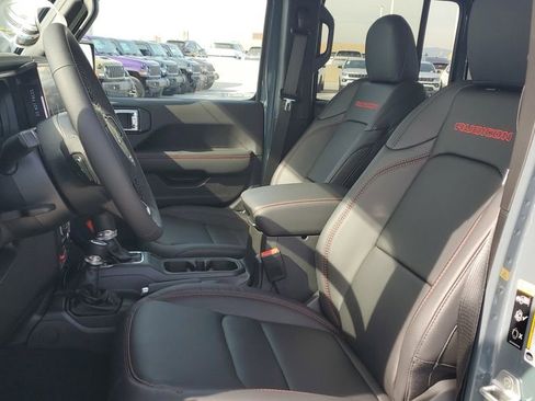 New 2026 Jeep Wrangler Unlimited Rubicon image 19