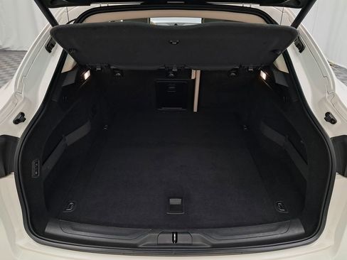 Used 2019 Maserati Levante S image 33