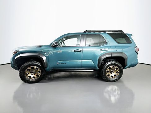 Used 2025 Toyota 4Runner Trailhunter image 4