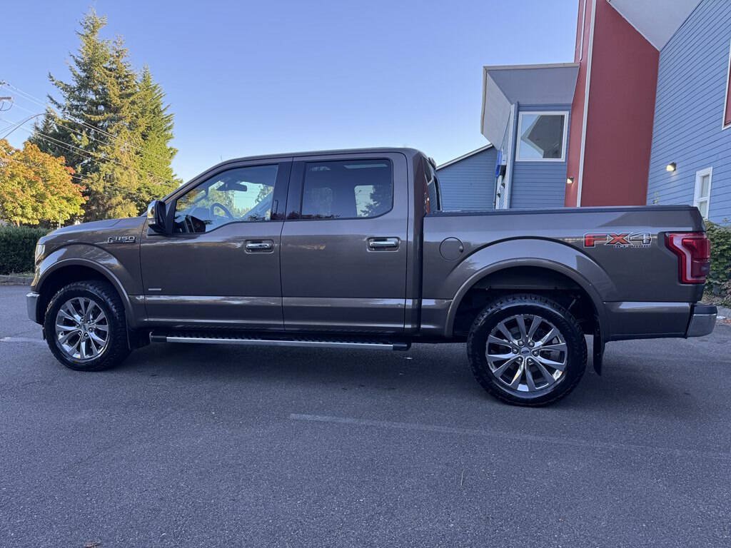 Used 2017 Ford F150 Lariat w/ Equipment Group 502A Luxury AWD/4WD image 5