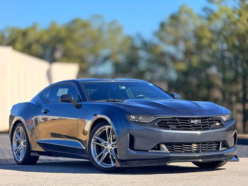Used 2021 Chevrolet Camaro LT w/ RS Package image 5