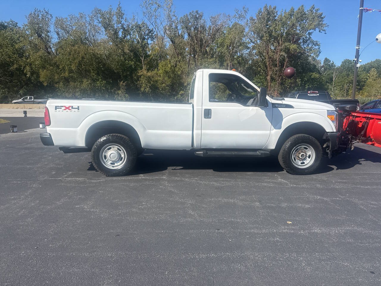 Used 2012 Ford F250 XL w/ Snow Plow Prep Pkg AWD/4WD image 9