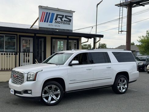 Used 2019 GMC Yukon XL Denali w/ Open Road Package AWD/4WD image 1