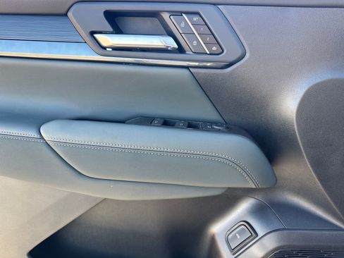 New 2026 GMC Terrain AT4 w/ Convenience Package III image 18