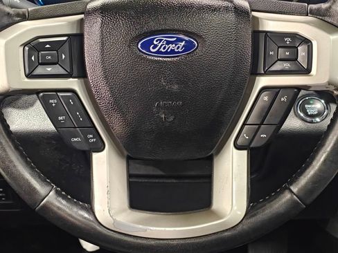 Used 2018 Ford F150 Lariat w/ Equipment Group 502A Luxury AWD/4WD image 5