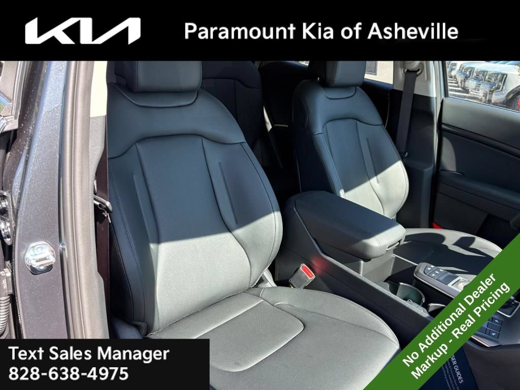 New 2026 Kia Sportage EX FWD image 20