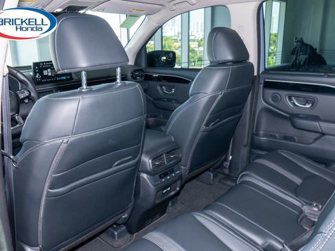 Certified 2023 Honda Pilot Touring image 16