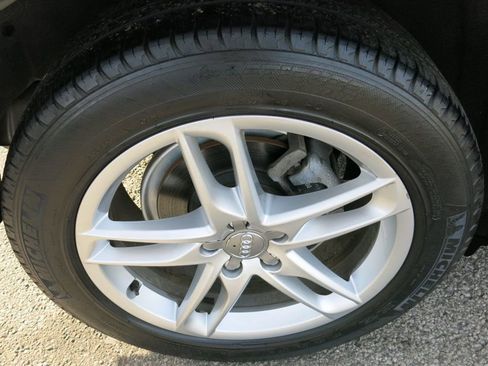 Used 2017 Audi Q5 2.0T Premium Plus w/ Technology Package image 34