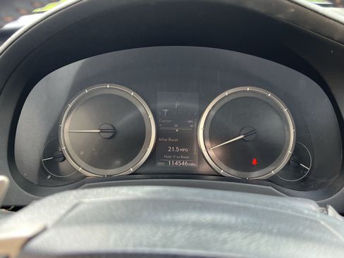 Used 2015 Lexus RC 350 w/ Navigation System Package RWD image 21