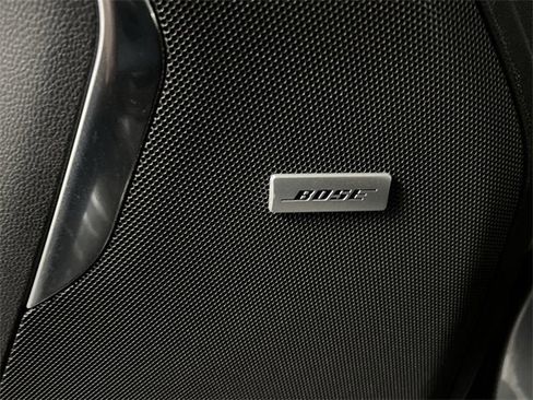 Used 2021 Chevrolet Suburban Z71 w/ Luxury Package image 24