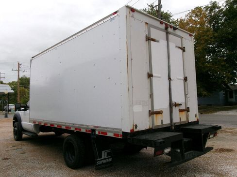 Used 2015 Ford F450 XL w/ Power Equipment Group image 8