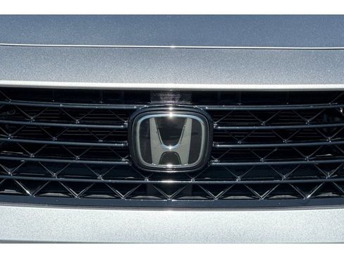 Used 2024 Honda Accord LX image 40