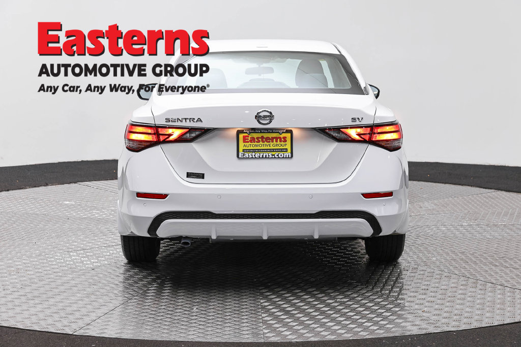 Used 2023 Nissan Sentra SV FWD image 7