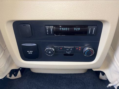 Used 2017 Ford Expedition Limited w/ Equipment Group 301A RWD image 24