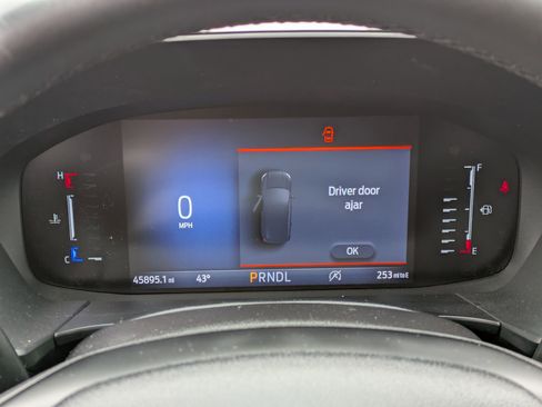 Used 2024 Ford Escape Active image 10