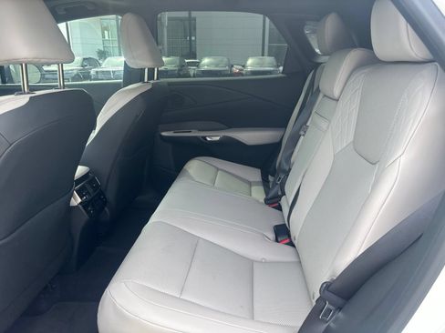 Used 2025 Lexus RX 350h w/ Convenience Package AWD/4WD image 14