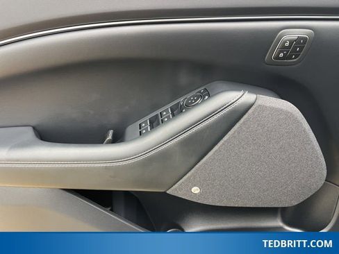 Used 2023 Ford Mustang Mach-E Premium image 43
