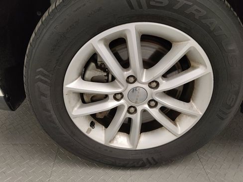 Used 2015 Dodge Journey SXT w/ Flexible Seating Group image 31