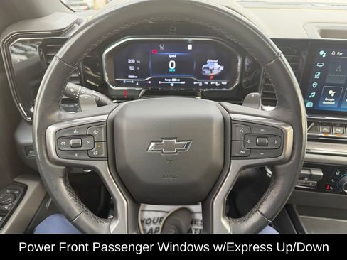 Used 2022 Chevrolet Silverado 1500 ZR2 w/ Technology Package image 22