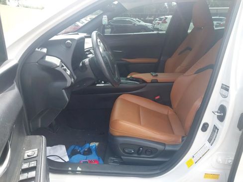 Used 2020 Lexus UX 250h w/ Premium Package AWD/4WD image 3