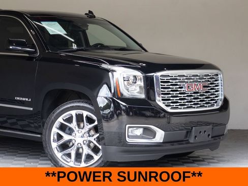 Used 2020 GMC Yukon Denali w/ Denali Ultimate Package AWD/4WD image 3