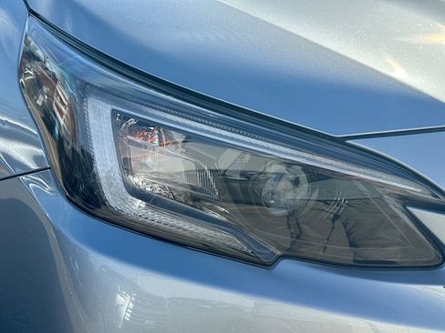 Used 2020 Subaru Outback Premium image 39