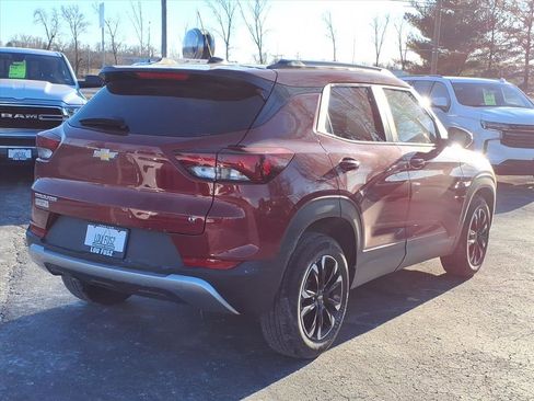 Used 2021 Chevrolet TrailBlazer LT image 3